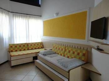 Inn Lozalti 3*